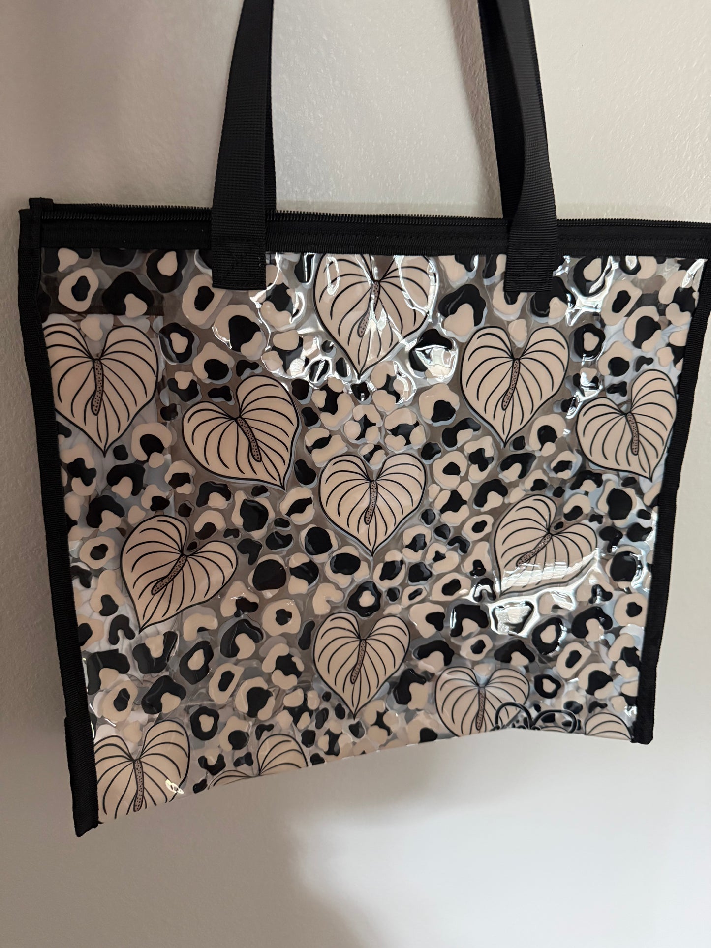 Mocha Anthurium Tote Set