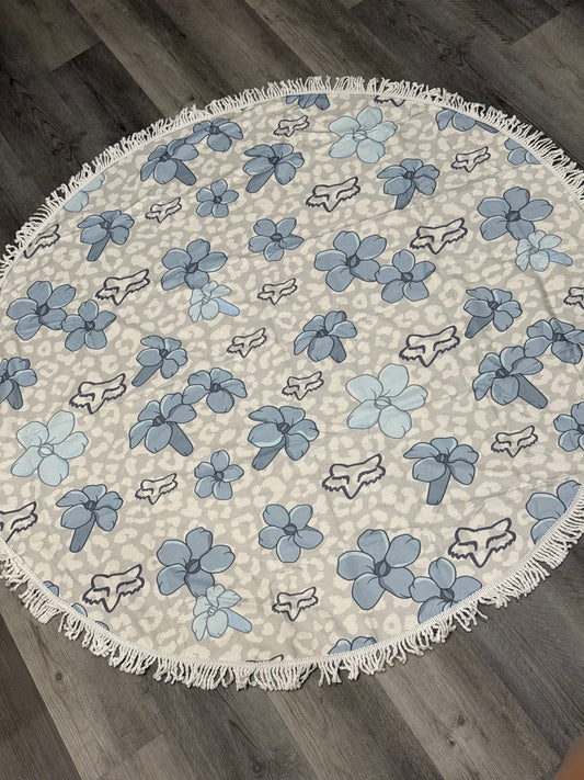Fox Pua Round Beach Blanket